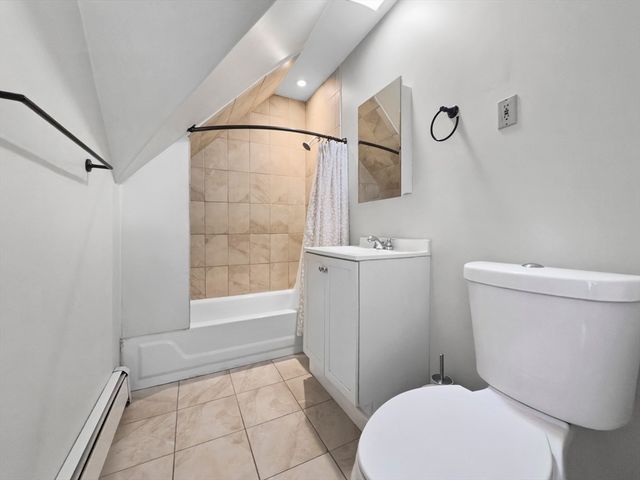 1 Lindner Ct 3, Lawrence, MA 01841