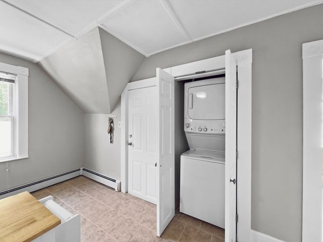 1 Lindner Ct 3, Lawrence, MA 01841