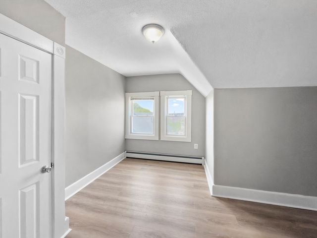1 Lindner Ct 3, Lawrence, MA 01841