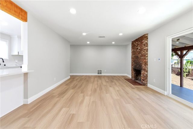 595 N Meridian, San Bernardino, CA 92410