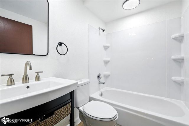 1301 S Felton Street, Palmer, AK 99645