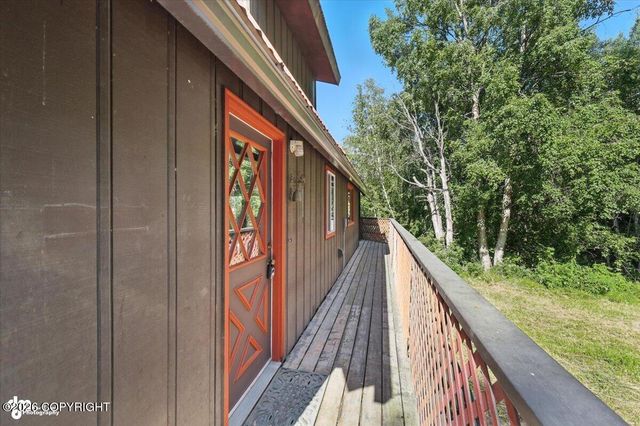 1301 S Felton Street, Palmer, AK 99645