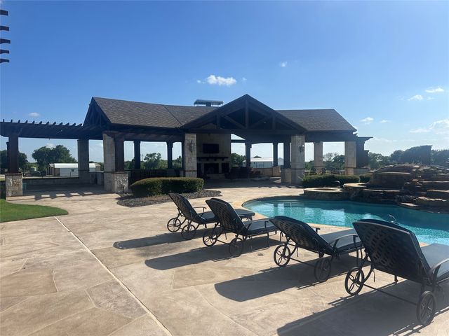 545 S Fm 1138, Nevada, TX 75173