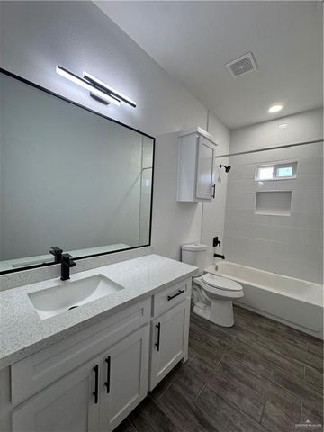 5601 Ozark Avenue 4, Mcallen, TX 78504