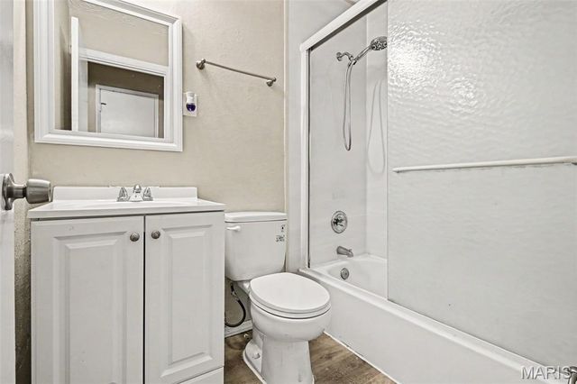 1375 Jackson Lane, Florissant, MO 63031
