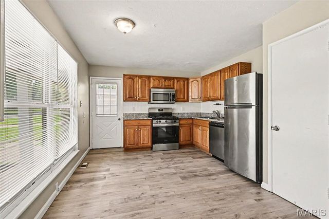 1375 Jackson Lane, Florissant, MO 63031