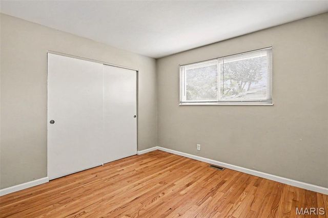 1375 Jackson Lane, Florissant, MO 63031