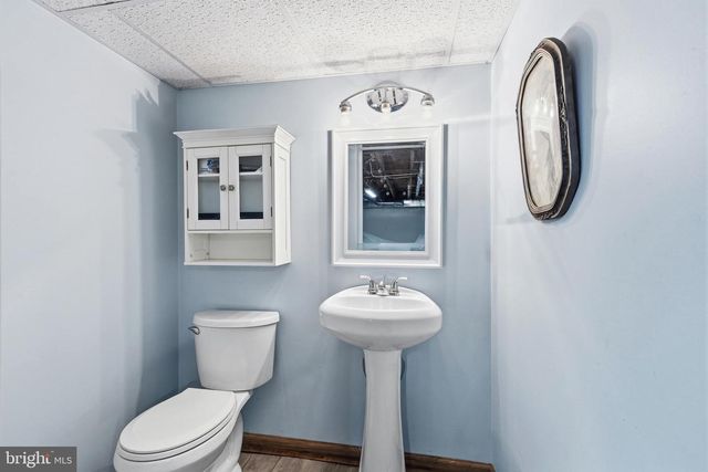 4 W PENNSBURY WAY, Chadds Ford, PA 19317