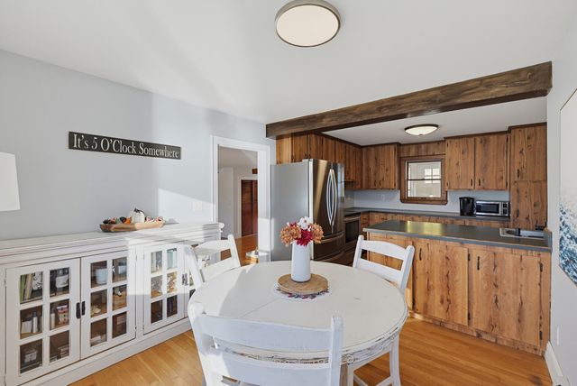 99 Lake St, Wrentham, MA 02093