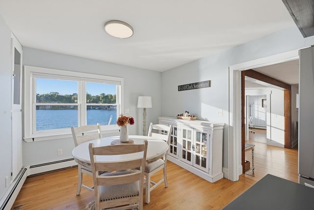 99 Lake St, Wrentham, MA 02093