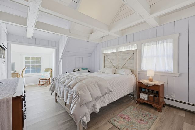 99 Lake St, Wrentham, MA 02093