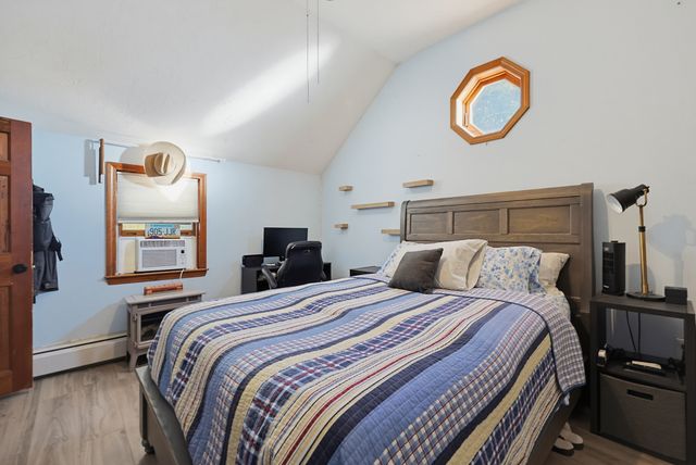 99 Lake St, Wrentham, MA 02093
