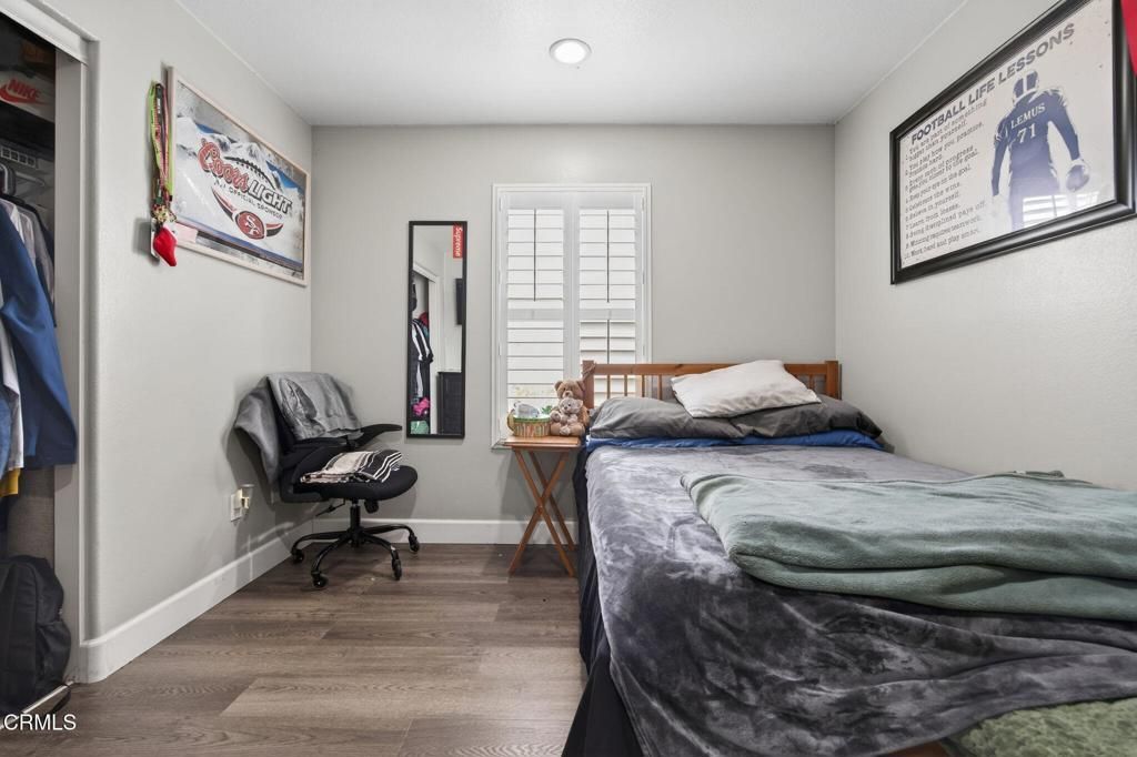 Image 25 of property listing at 816 Noontide Way, Oxnard, CA 93035