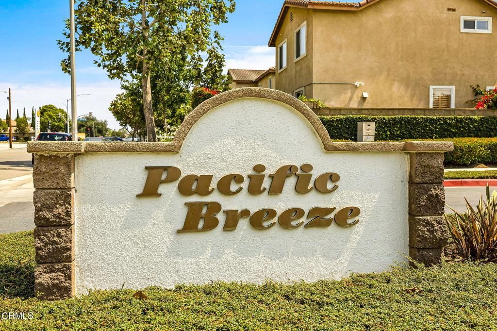 Image 38 of property listing at 816 Noontide Way, Oxnard, CA 93035