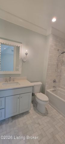 6510 Rosecliff Ct, Prospect, KY 40059