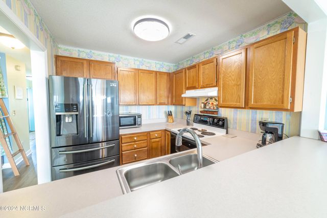 1437 Fort Fisher Boulevard S Unit G1, Kure Beach, NC 28449