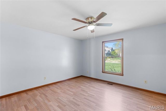 4 Scarsdale Manor Court, St Charles, MO 63303