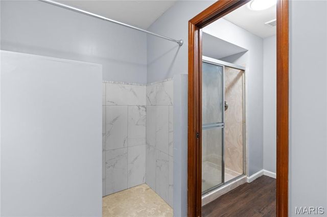 4 Scarsdale Manor Court, St Charles, MO 63303