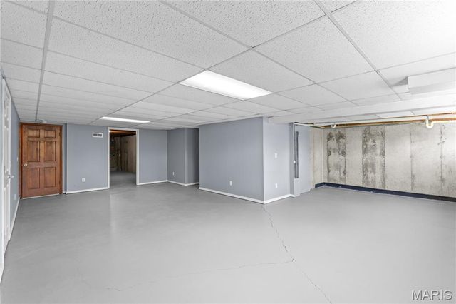 4 Scarsdale Manor Court, St Charles, MO 63303