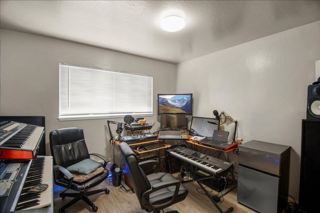 2244 12th Avenue, Oakland, CA 94606