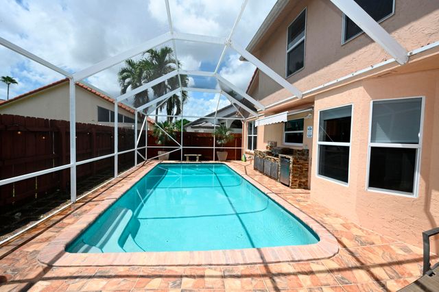 1996 Lake Breeze Court, Wellington, FL 33414