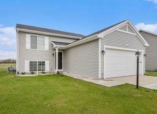 18202 Loganwood Trail, Battle Creek, MI 49017