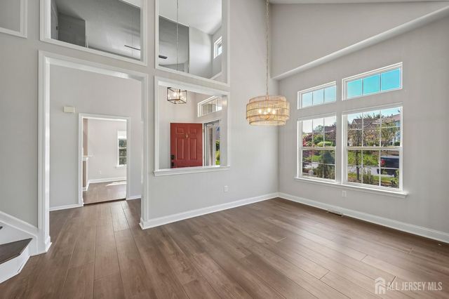 15 Cypress Point Lane, Monroe, NJ 08831