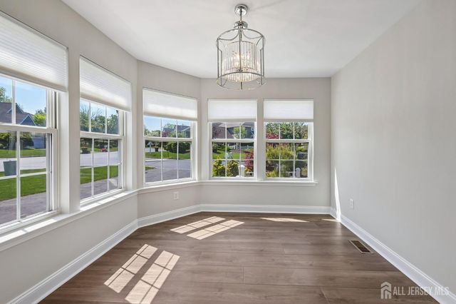 15 Cypress Point Lane, Monroe, NJ 08831