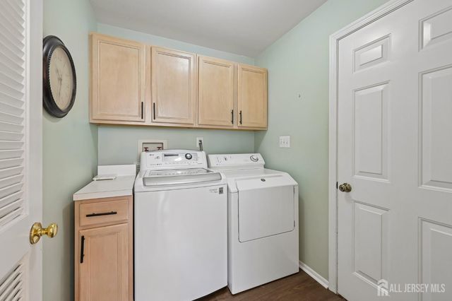15 Cypress Point Lane, Monroe, NJ 08831