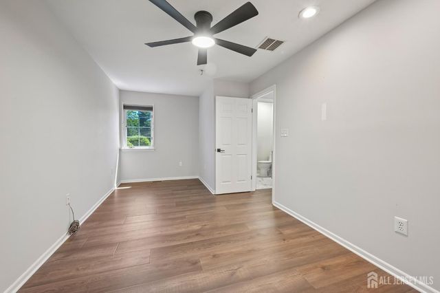 15 Cypress Point Lane, Monroe, NJ 08831