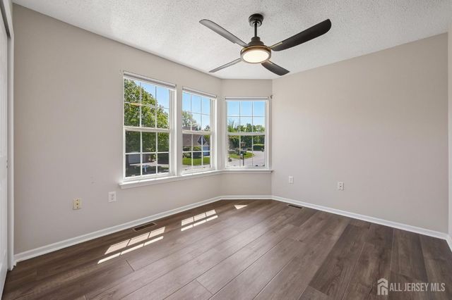 15 Cypress Point Lane, Monroe, NJ 08831
