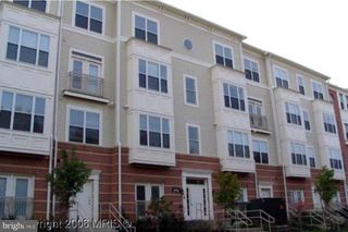 2791 CENTERBORO DR #382, Vienna, VA 22181
