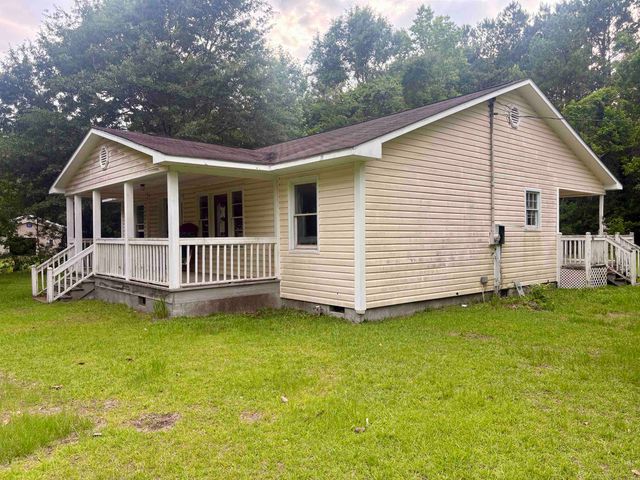 96 Cody Ln, Georgetown, SC 29440