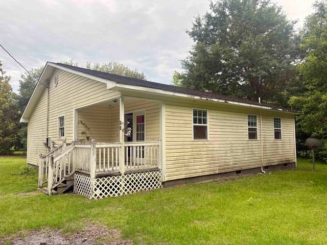 96 Cody Ln, Georgetown, SC 29440
