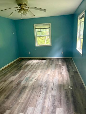 96 Cody Ln, Georgetown, SC 29440