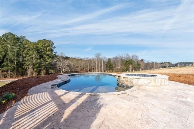 760 Carl Davis Road, Monroe, GA 30656