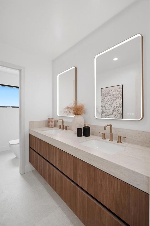 Image 26 of property listing at 1389 Chelsea Drive, Los Altos, CA 94024