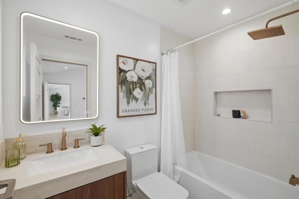 Image 30 of property listing at 1389 Chelsea Drive, Los Altos, CA 94024