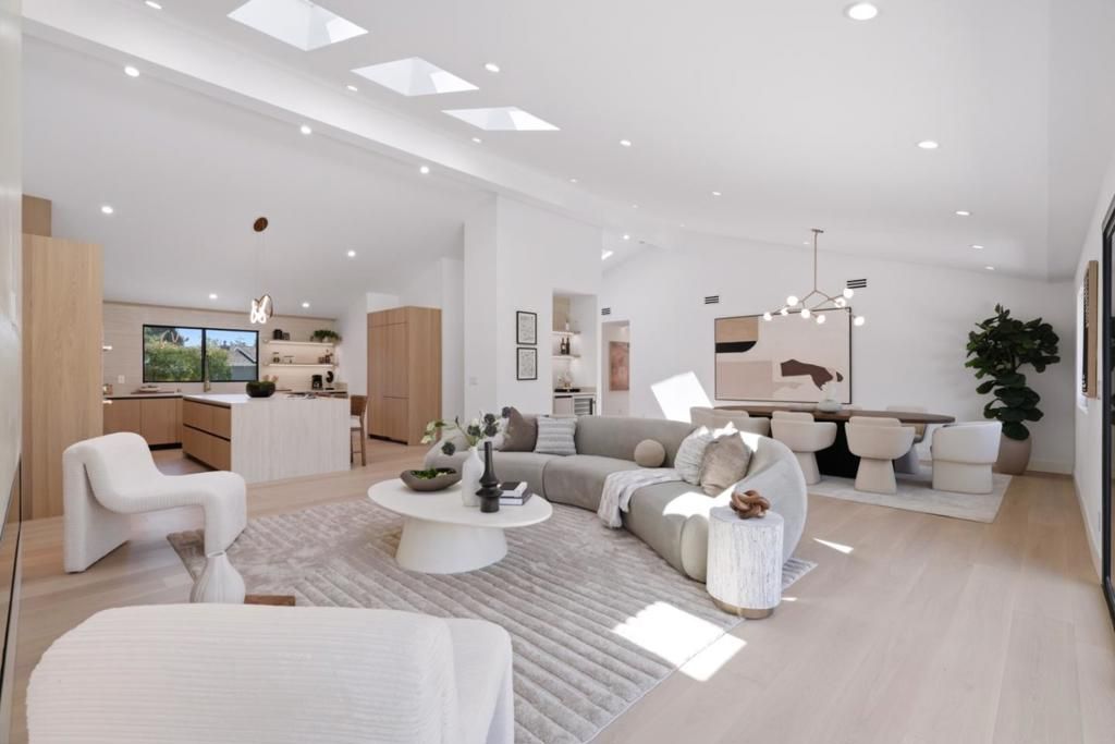 Image 6 of property listing at 1389 Chelsea Drive, Los Altos, CA 94024