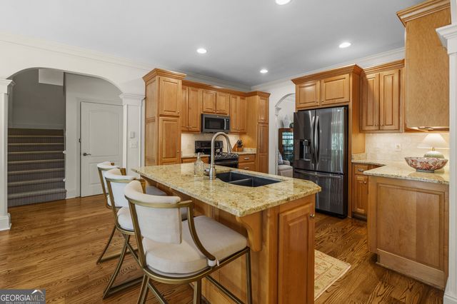 110 Lumpkin Way, Canton, GA 30115