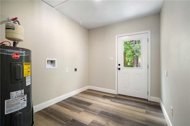223 Thompson Boulevard, Chickasaw, AL 36611