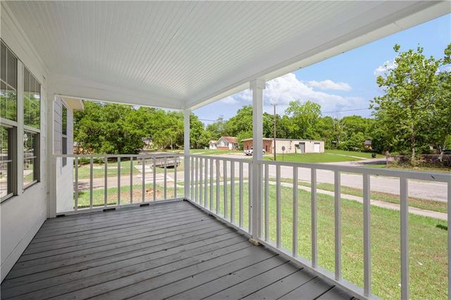 223 Thompson Boulevard, Chickasaw, AL 36611