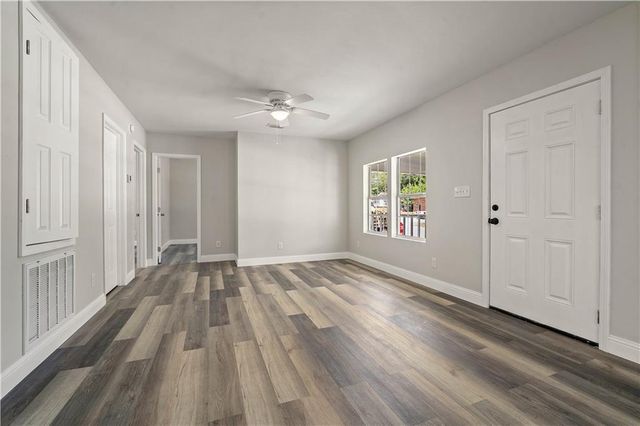 223 Thompson Boulevard, Chickasaw, AL 36611