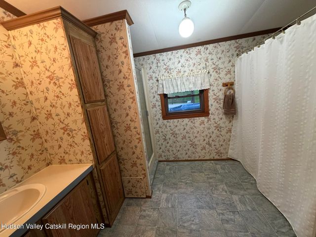 450 High Rock Road, West Coxsackie, NY 12192