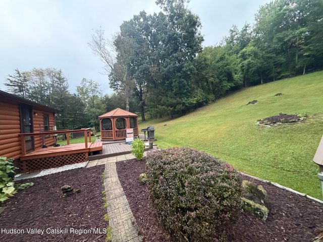 450 High Rock Road, West Coxsackie, NY 12192