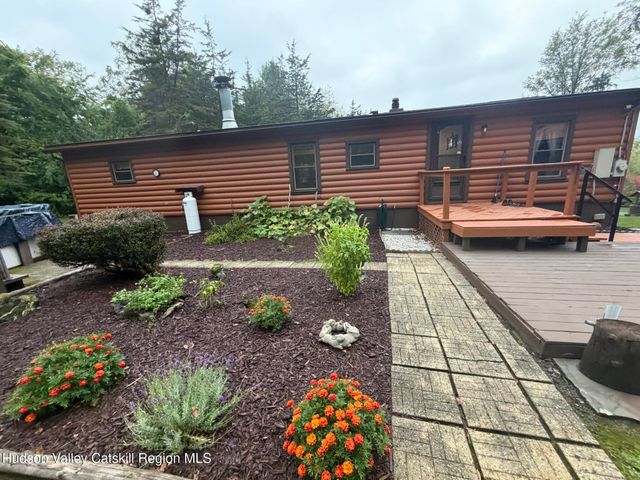 450 High Rock Road, West Coxsackie, NY 12192