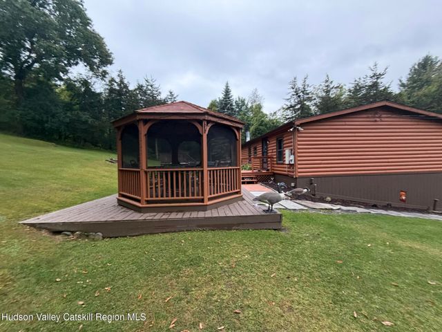 450 High Rock Road, West Coxsackie, NY 12192