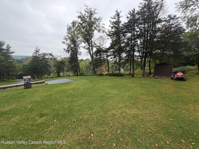 450 High Rock Road, West Coxsackie, NY 12192