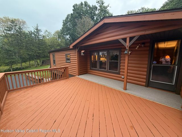450 High Rock Road, West Coxsackie, NY 12192