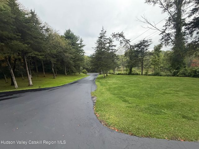450 High Rock Road, West Coxsackie, NY 12192